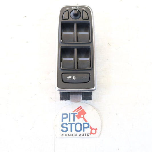 HK83-14540-AA PULSANTIERA ANTERIORE SINISTRA JAGUAR XE E-Pace  (17>) 10G