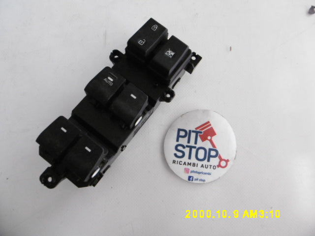 93570-D3041 CENTRALINA ALZAVETRO PULSANTIERA HYUNDAI TUCSON 2017 10G