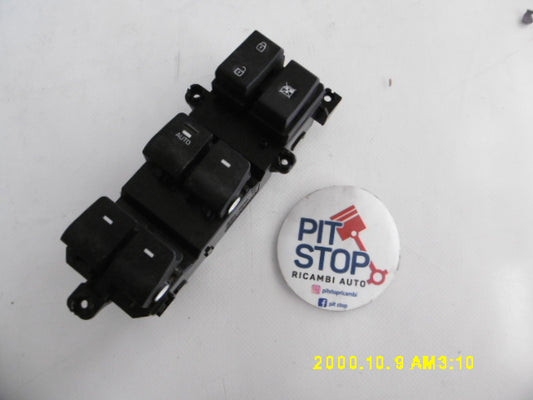 93570-D3041 CENTRALINA ALZAVETRO PULSANTIERA HYUNDAI TUCSON 2017 10G