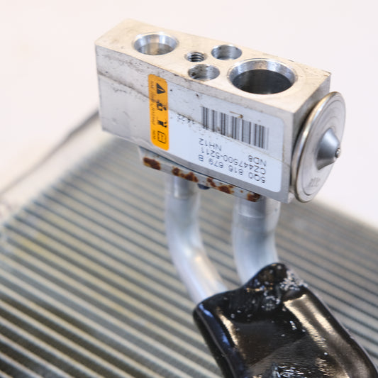 5q0816679b VALVOLA ESPANSIONE RADIATORE VW TIGUAN Q3 2016> BX51