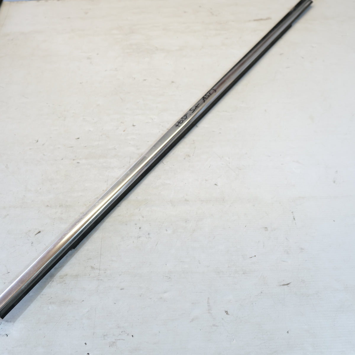 13260071 RASCHIAVETRO CROMATO POSTERIORE SINISTRO OPEL ASTRA J SW 2009/2015 10S