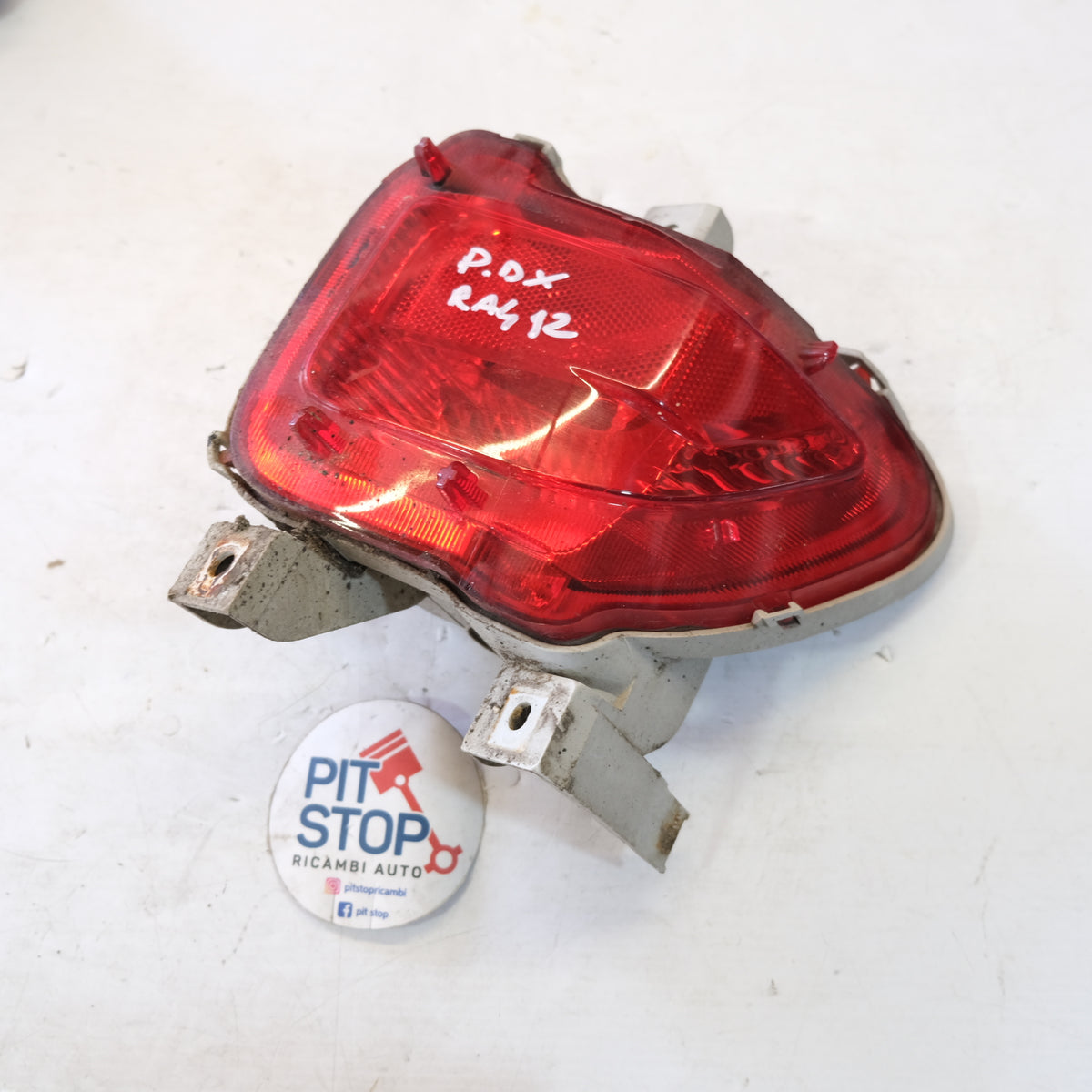 FARO FANALE RETRONEBBIA DX TOYOTA Rav4 4° Serie 2012 12S