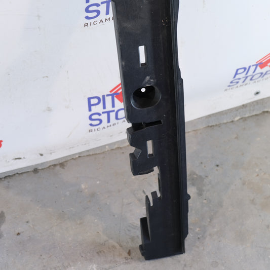 JX7BW11168B RIVESTIMENTO PORTELLONE INTERNO P.SX FORD FOCUS SW 2018>BX60