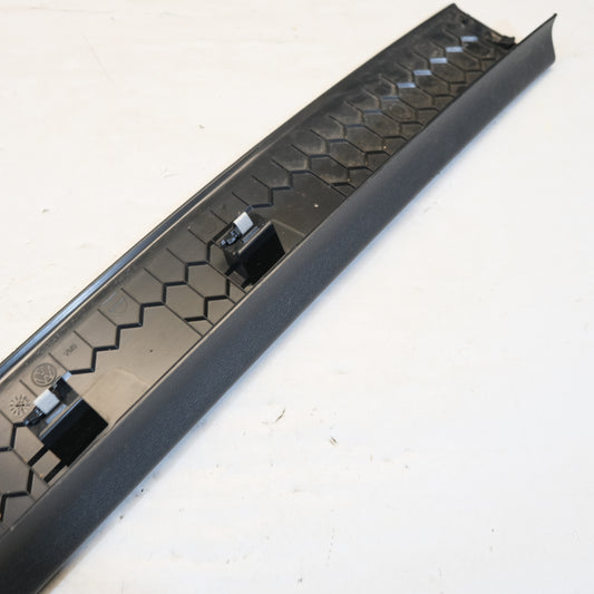 5NA867707 COPERTURA MODANATURA PORTELLONE POSTERIORE VW TIGUAN II 2016> bx51