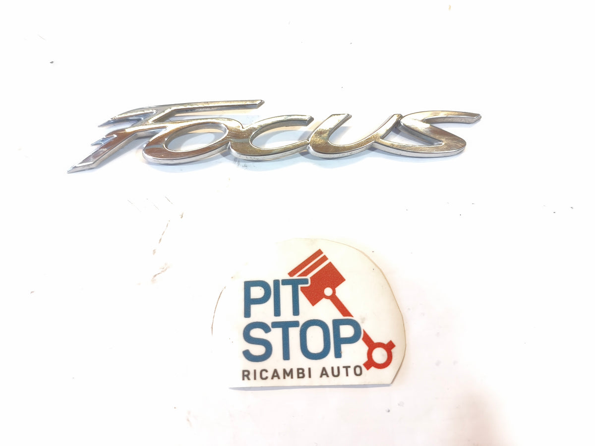 LOGO EMBLEMA STEMMA POSTERIORE FORD FOCUS 3° SERIE  2012-2015 10G