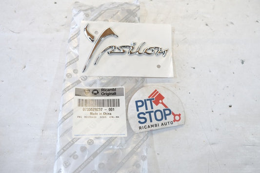 0735529237 SCRITTA EMBLEMA LOGO LANCIA YPSILON 2012> 10G