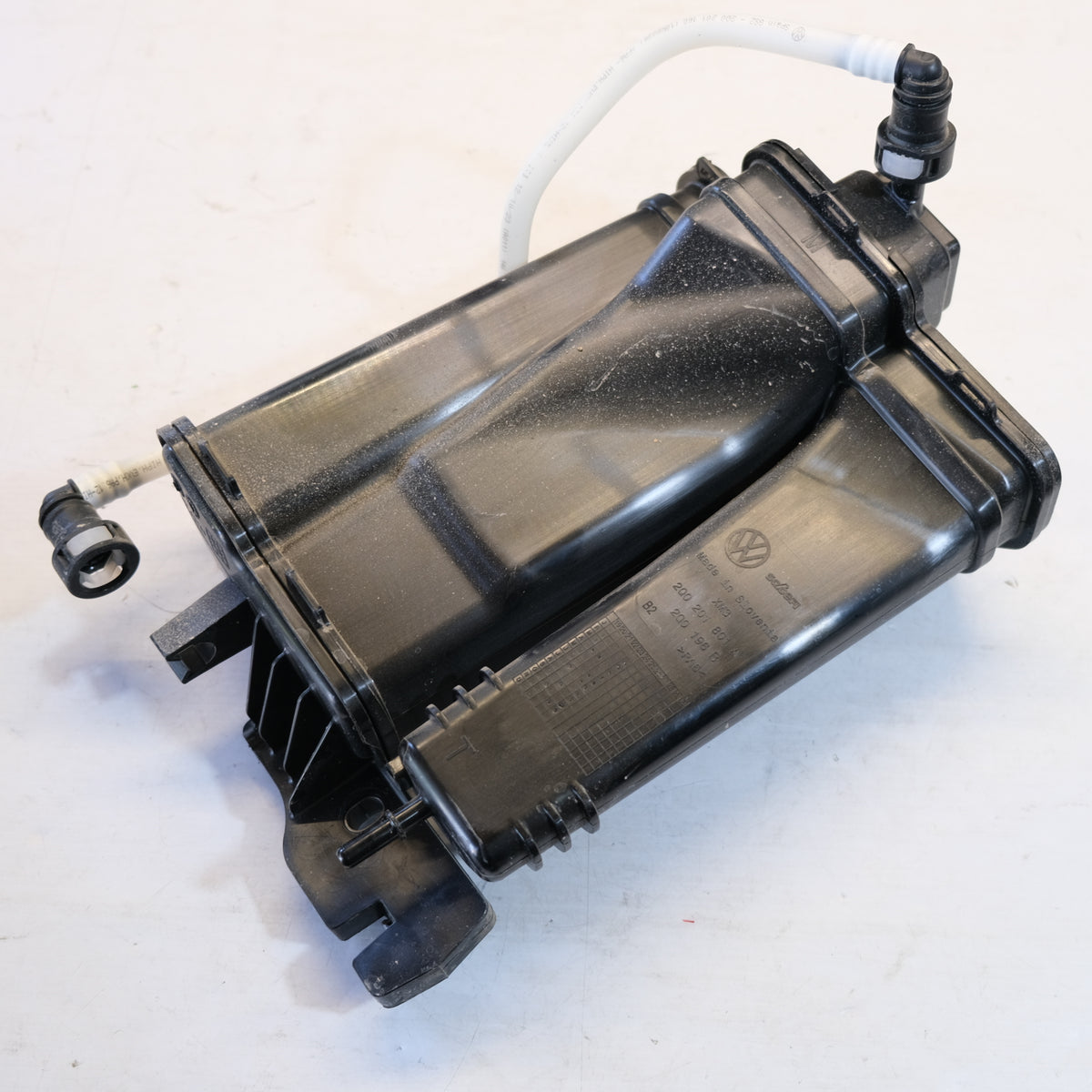 2Q0201801A SCATOLA FILTRO CARBONE ATTIVO SEAT IBIZA KJ POLO 2017> BENZ 2019 BX51