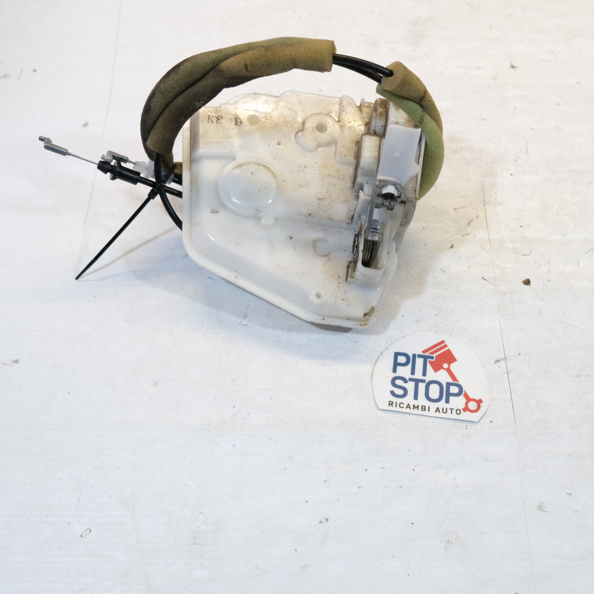 5104-E0191 4 PIN SERRATURA POSTERIORE SINISTRA MAZDA CX-5 2012> 12G