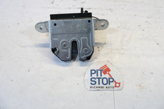 51876008 SERRATURA PORTELLONE COFANO POST. FIAT 500L (351) 2012> 10S