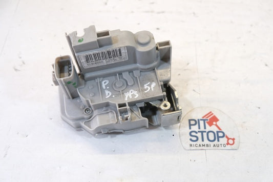 51926056 CHIUSURA SERRATURA PORTA POSTERIORE DESTRA LANCIA YPSILON 2012> 12G