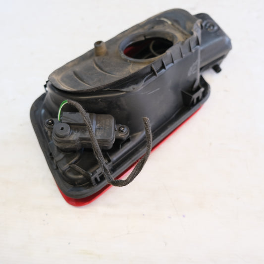 8w0010508r SPORTELLINO CARBURANTE AUDI Q2 2016> BX51