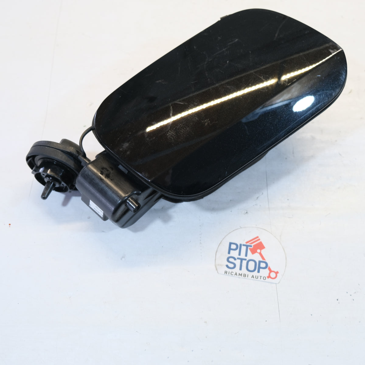 4M8809906 SPORTELLO TAPPO CARBURANTE AUDI RS Q8 benzina 2018> BX51