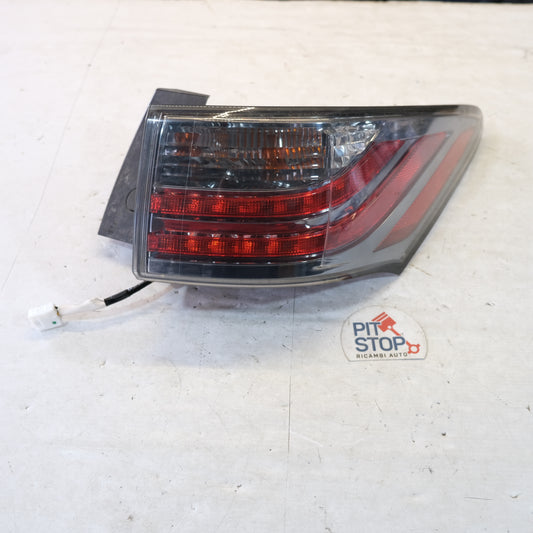 8155176020 STOP FARO POSTERIORE DX DESTRO LEXUS CT 200H 2014 BX51S