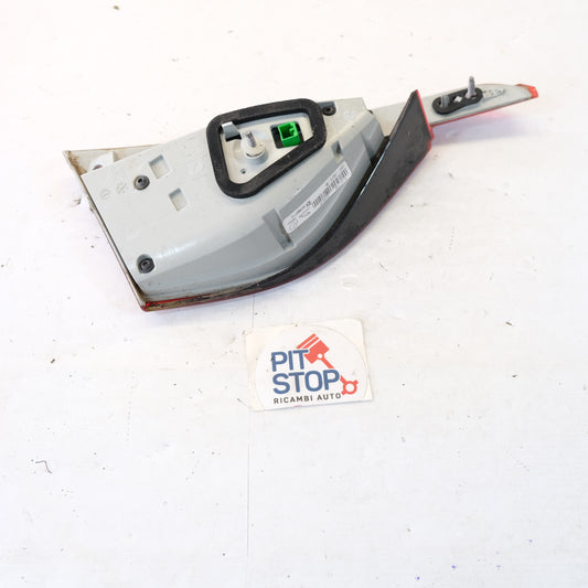 GX63-15K272-AF FARO FANALE STOP POSTERIORE DESTRO DX JAGUAR XE XF 11>18 12S
