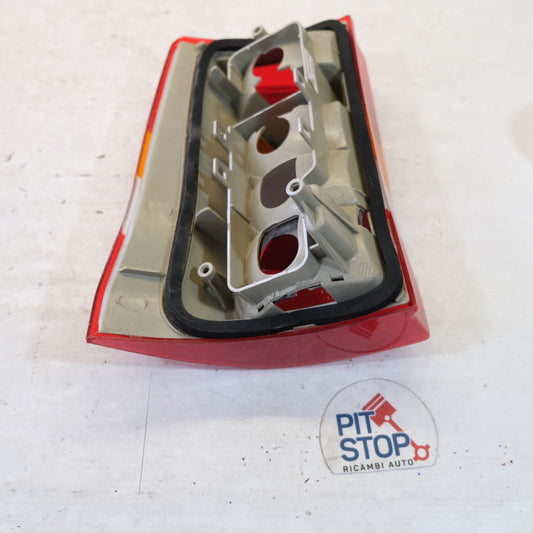 FARO FANALE STOP POSTERIORE DESTRO DX OPEL ASTRA F SW 1991/1998 12S