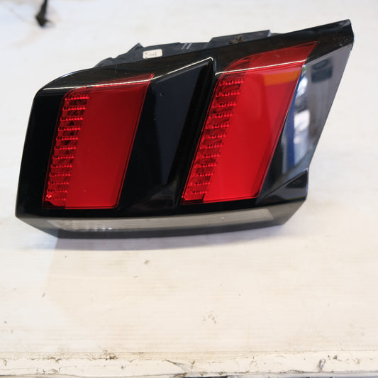 9810477780 STOP FANALE POSTERIORE DESTRO PEUGEOT 3008 2016> 1376894