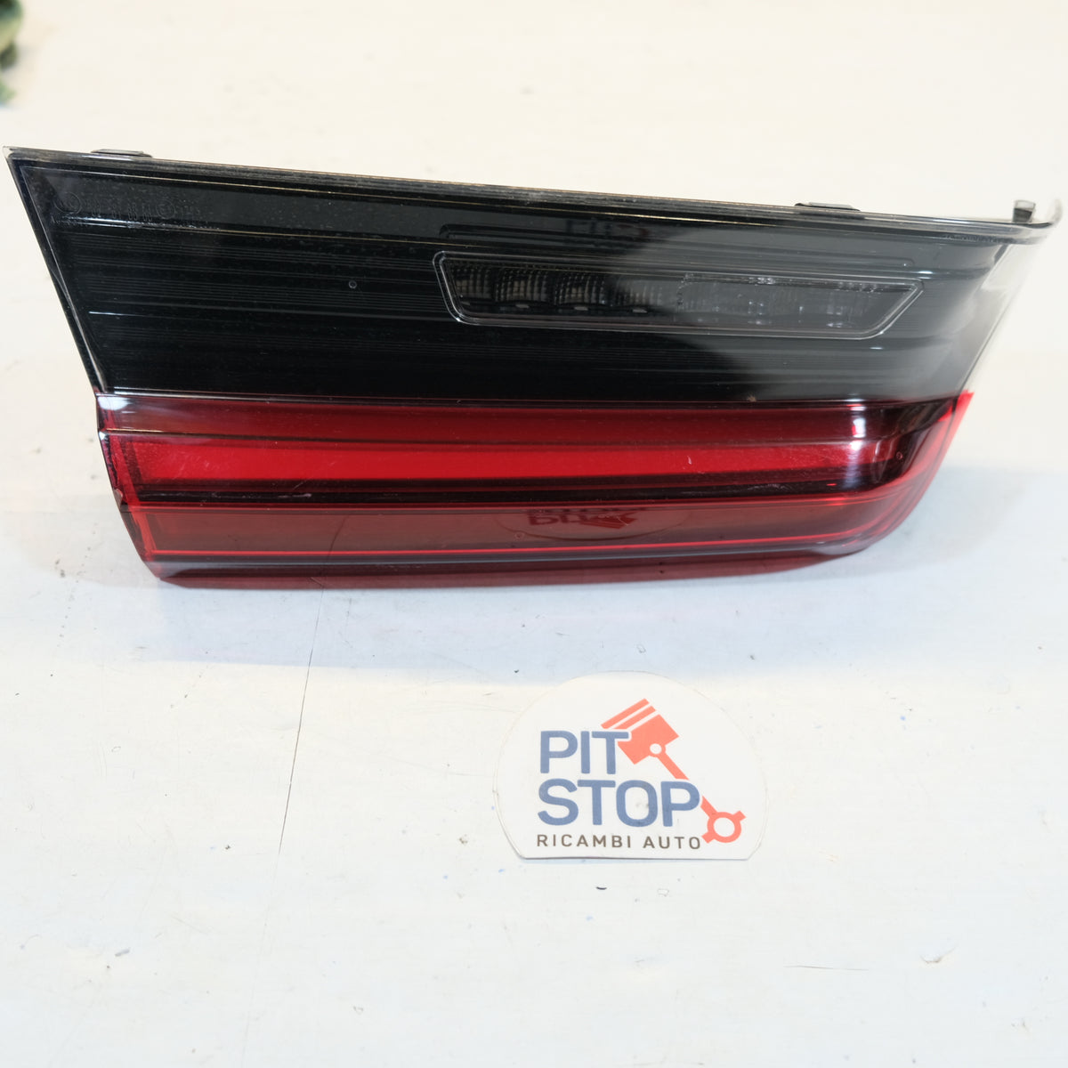 h75a3bc5701 STOP INTERNO FARO POSTERIORE SINISTRO BMW SERIE 3 G21 2019> 12S