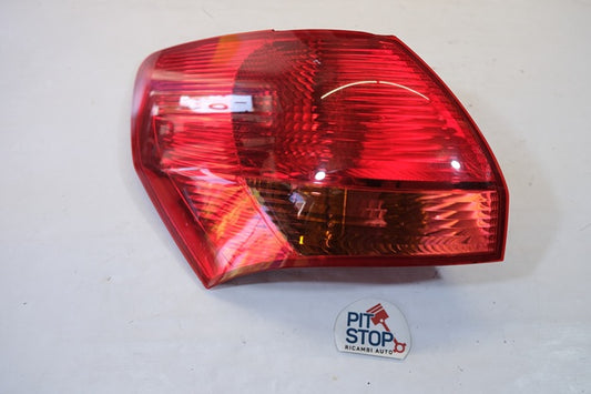 92401-1p000 924011p000 STOP FARO POSTERIORE SX KIA VENGA 2010> 10GESP