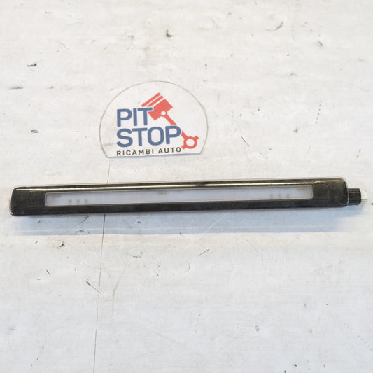 8W9947409 LUCE DI CORTESIA POSTERIORE LED AUDI RS Q8 2021 10gpulvar