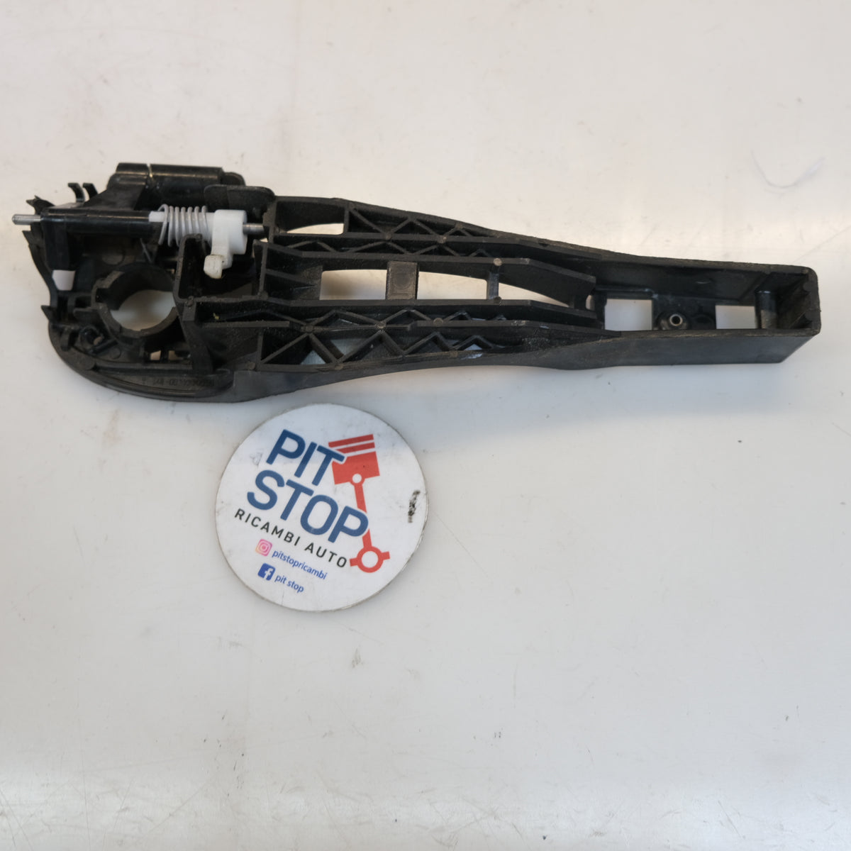 9650444480 SUPPORTO MANIGLIA ESTERNA PORTA POSTERIORE SINISTRA CITROEN C3