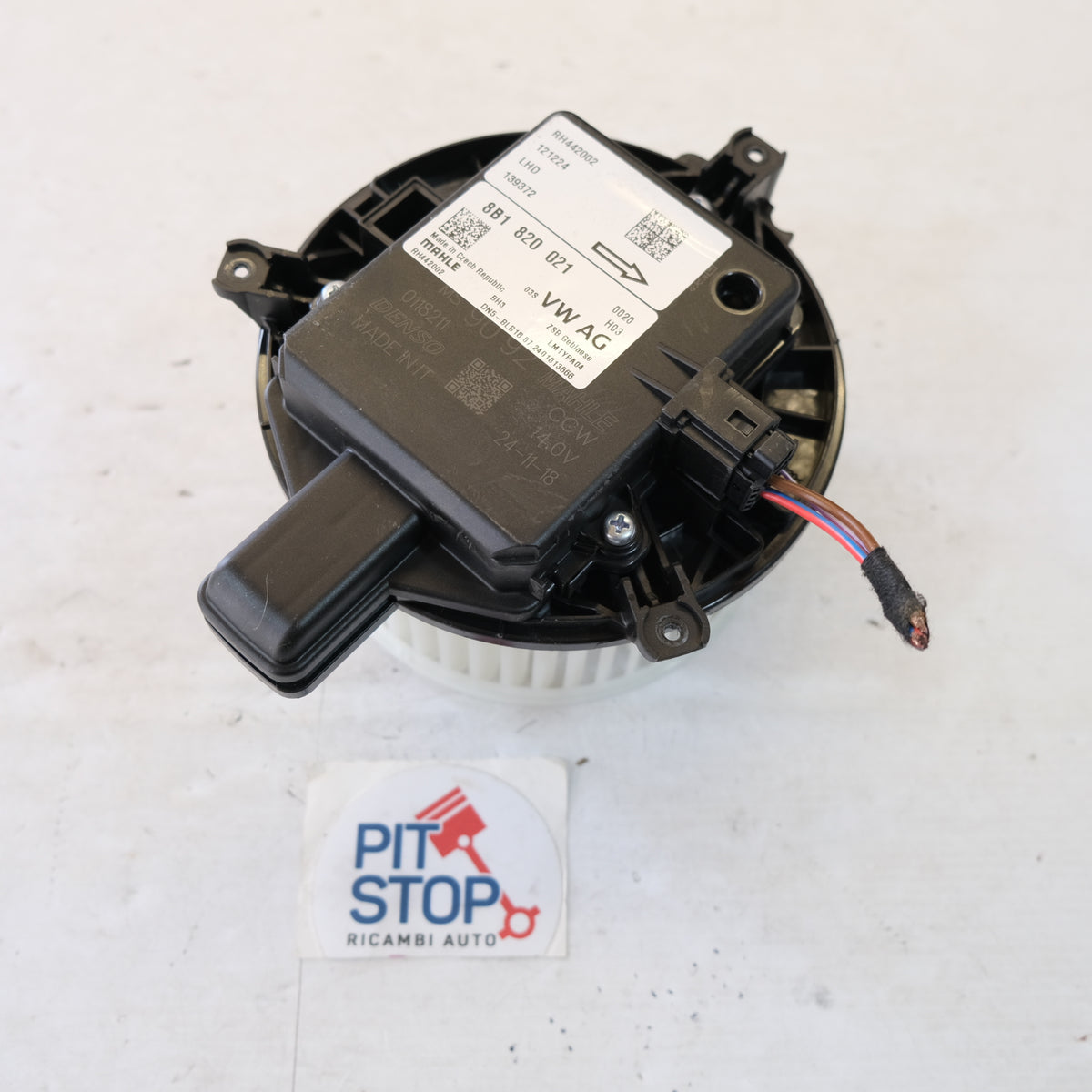 8b1820021 VENTOLA RISCALDAMENTO ABITACOLO AUDI Q8 A5 2018> 12S