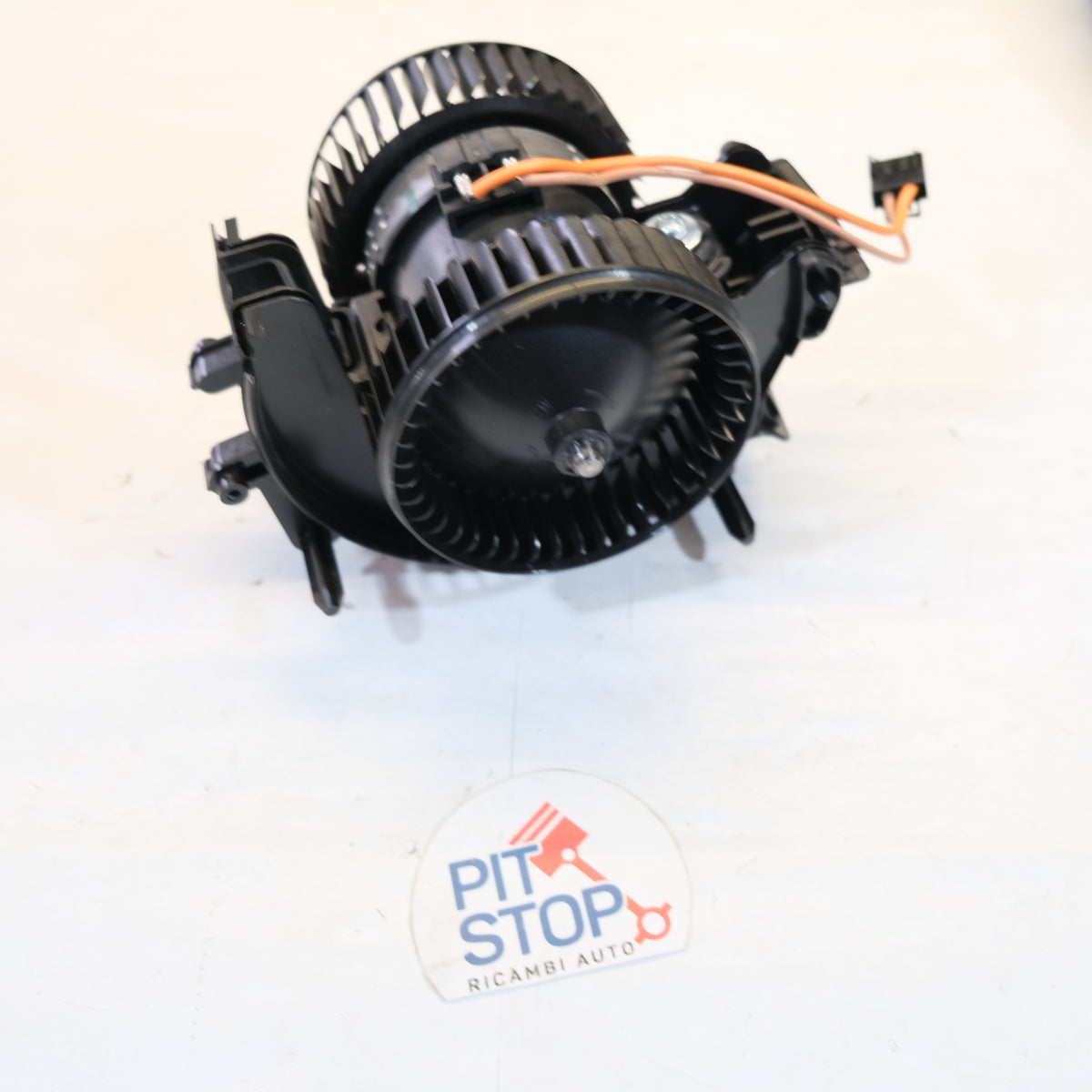 4m0820021 VENTOLA TUNNEL CENTRALE AUDI Q8 TOUAREG 2018> 12S