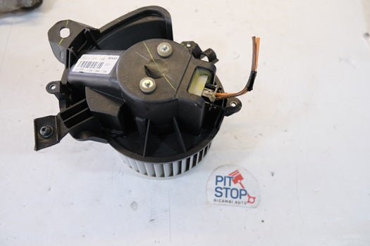 5T743 616169 VENTOLA MOTORINO ABITACOLO DENSO FIAT TIPO 2016> 12S