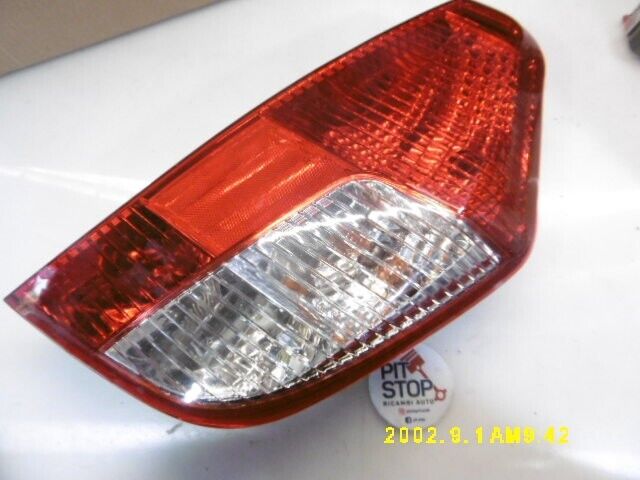 924020X020 FARO POSTERIORE DESTRO STOP HYUNDAI I10 2007/2011 10S