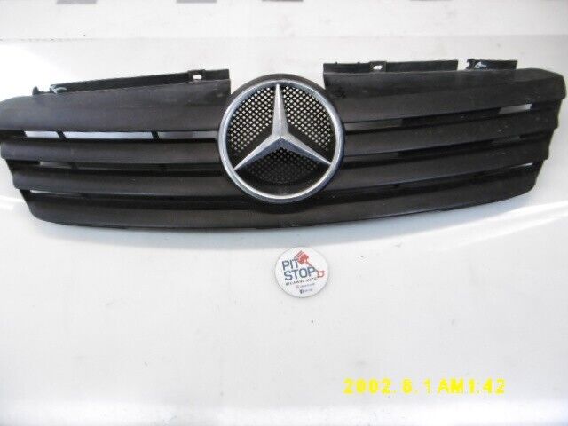 a4148800085 GRIGLIA MASCHERINA LOGO MERCEDES VANEO 2003 BX51