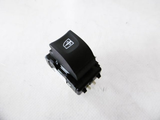 254218614r FRONT RIGHT LIFT BUTTON RENAULT CLIO CAPTUR SANDERO 470710