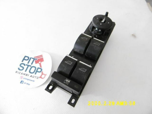 am5t-14a132-ca PULSANTIERA ANTERIORE SINISTRA FORD Focus c-max  2001/2017 551428