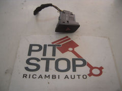 Pulsante luci di emergenza - Audi Q3 Serie (8ub) (11>14) - Pit Stop Ricambi Auto