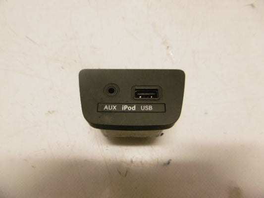 Interfaccia presa USB/ingresso AUX - Hyundai I30 Serie (12>18) - Pit Stop Ricambi Auto