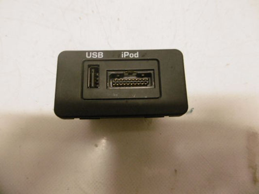 Interfaccia presa USB/ingresso AUX - Land Rover Range Rover 3è Serie - Pit Stop Ricambi Auto