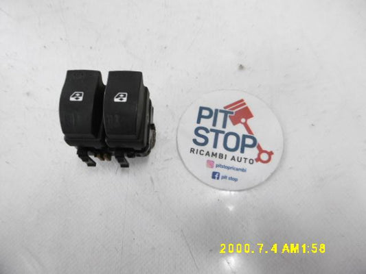 Pulsantiera Anteriore Sinistra - Renault Megane Ll Serie (02>06) - Pit Stop Ricambi Auto