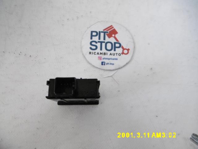 Porta USB - Alfa Romeo Stelvio Serie (949_) (16>) - Pit Stop Ricambi Auto