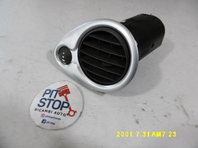 Bocchetta aria cruscotto DX - Renault Clio Serie (04>08) - Pit Stop Ricambi Auto