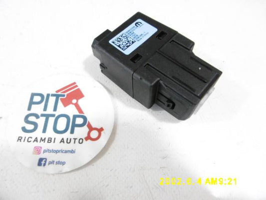 Porta USB - Jeep Compass Serie (16>) - Pit Stop Ricambi Auto